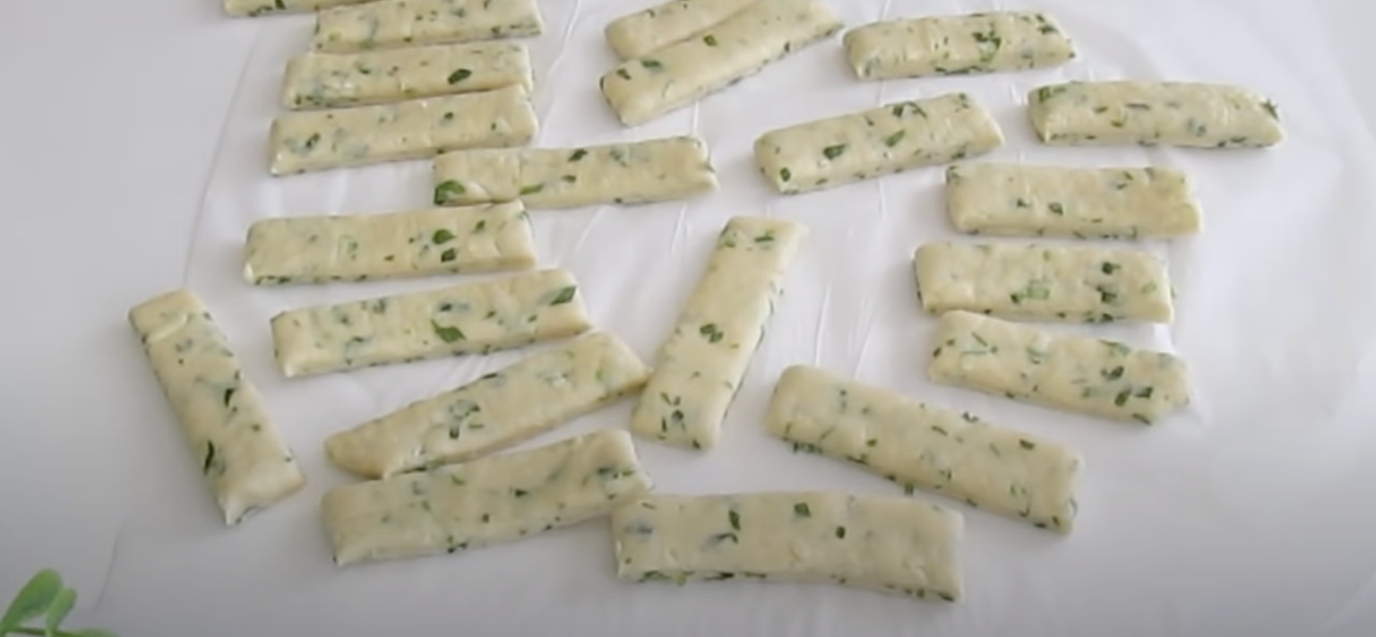 Пръчици от сирене - приготвят се лесно и са много вкусни