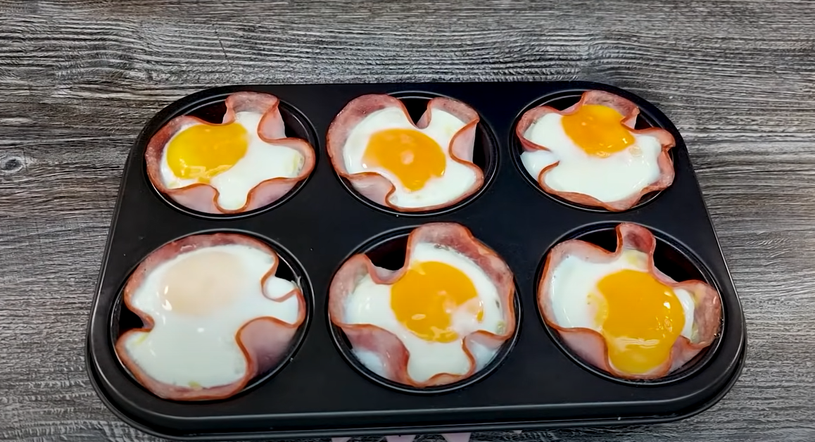 Мъфини с яйца: Бърза идея за вкусно ястие