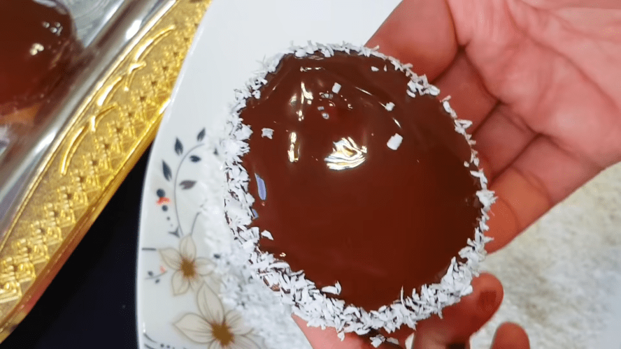 Домашни бисквитки на тиган с шоколадова глазура