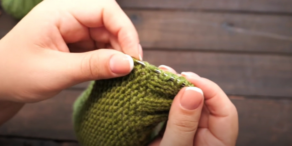 Модел терлици, който се плете лесно на две игли