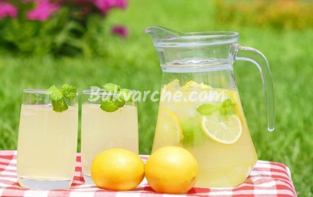 Рецепта за домашна лимонада с лимони и мента