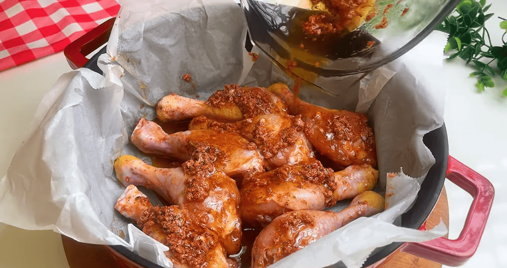 Пилешки бутчета с локум страхотна рецепта за тези, които се чудят какво да сготвят днес!